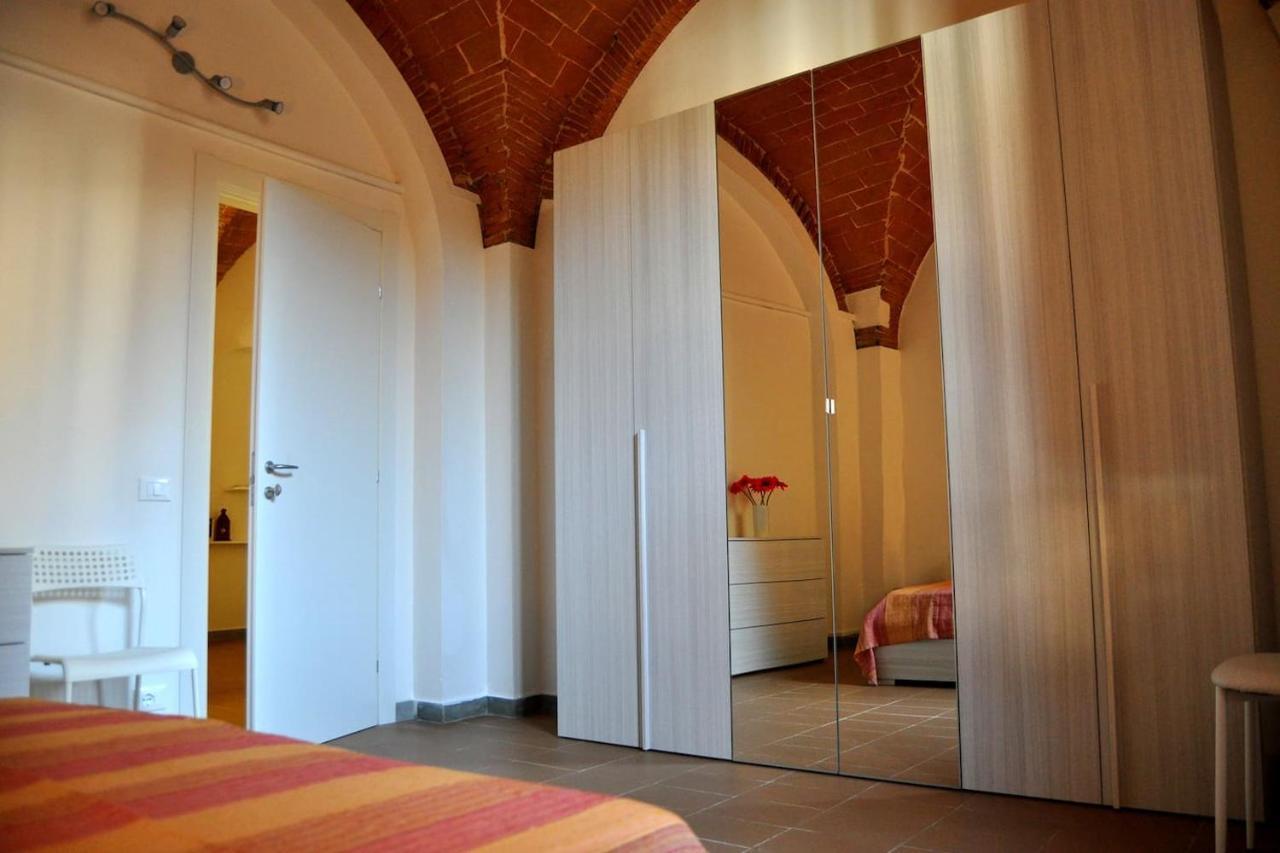 La Casa Di Dario, Dario'S House. Apartment Pisa Luaran gambar