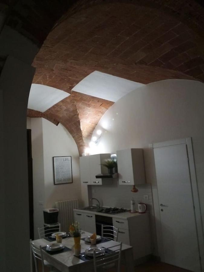 La Casa Di Dario, Dario'S House. Apartment Pisa Luaran gambar